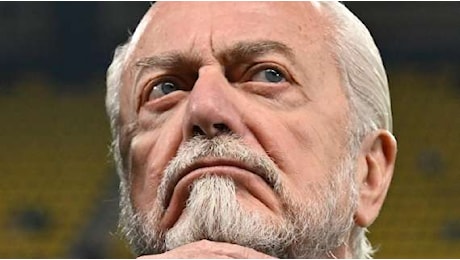 Napoli, De Laurentiis: Non mi permetto di fare previsioni, siamo tutti nelle mani di Dio