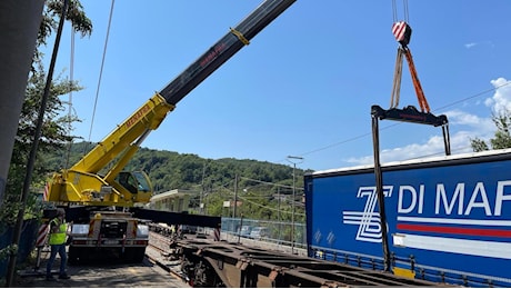 Stop ai treni sulla Tirrenica: in corso il recupero dei containers