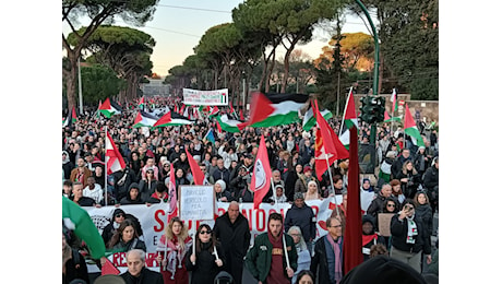 Migliaia in piazza per la Palestina, stop al genocidio, Israele è un pericolo per tutti