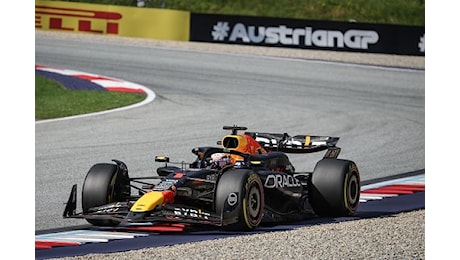 Formula1, Verstappen domina anche le qualifiche: pole in Austria