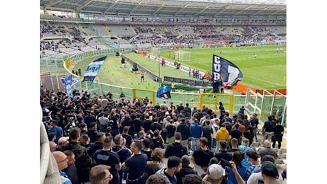 Paura a Torino per i tifosi del Napoli: tensione e un ferito, cosa è successo prima della partita