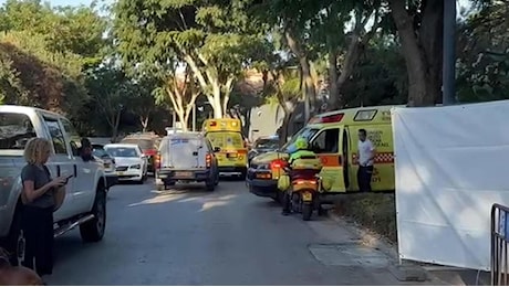 Israele in guerra, le notizie di oggi. Razzi contro la villa di Netanyahu a Cesarea. “Escalation di violenza”