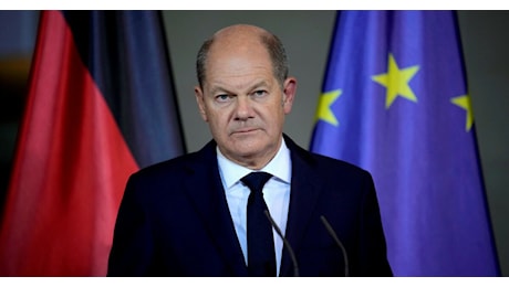 Berlino al voto già il 9 marzo: l’austerità fa tremare Scholz