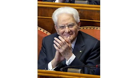 Nelle armi otto volte i fondi per il clima, Sergio Mattarella denuncia il dominio del New War Deal