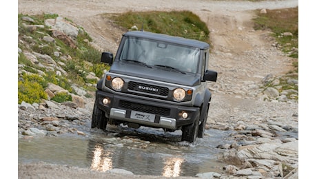 Suzuki Jimny Mata, la limited edition per dire addio al mercato. Ecco quanto costa