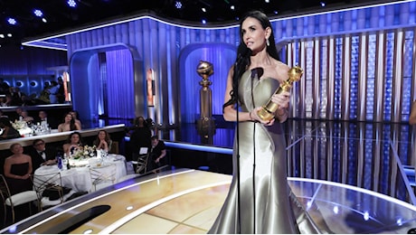 Demi Moore ai Golden Globe 2025 ha fatto un discorso che non si può dimenticare