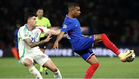 Mbappé ancora fuori dalla nazionale, Deschamps: “Meglio così, le accuse non c’entrano”