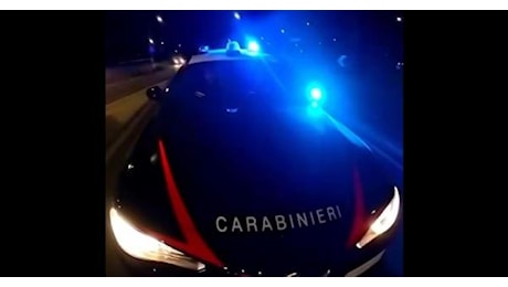 Uomo ucciso a colpi di pistola dopo lite in cortile ditta