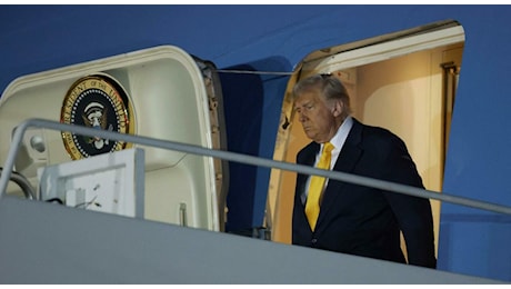 Dazi, Pechino a Trump: «Cancelli completamente i dazi». Gli Usa: «Esenzione smartphone e pc è temporanea»