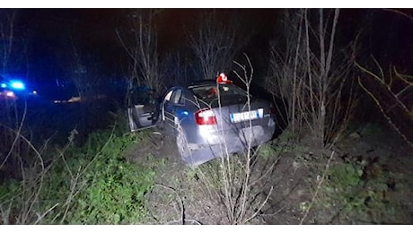 Follia di Natale nel Foggiano: insegue l'ambulanza che trasportava la moglie in ospedale e la sperona. Nell'incidente muore la suocera