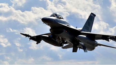 Ecco a cosa serviranno gli F-16 all’Ucraina
