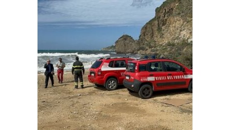 Giovane disperso a Terrasini, il mare è troppo mosso: ricerche con elicotteri e droni