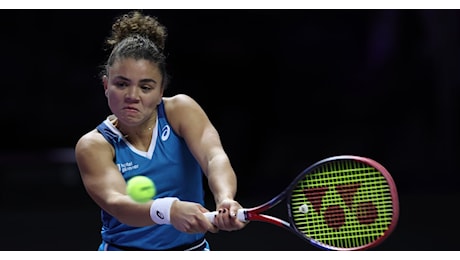 Jasmine Paolini alle WTA Finals 2024, scontro diretto con Zheng Qinwen per le semifinali dopo la sconfitta con Sabalenka: programma, orario e dove vedere · Tennis