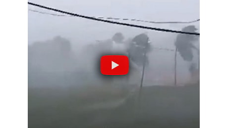 Meteo Video: Cuba, l'Uragano Rafael si abbatte con tutta la sua violenza sull'isola caraibica