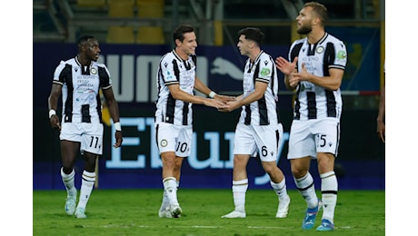 Udinese passa a Parma in rimonta e vola da solo in testa alla classifica di Serie A