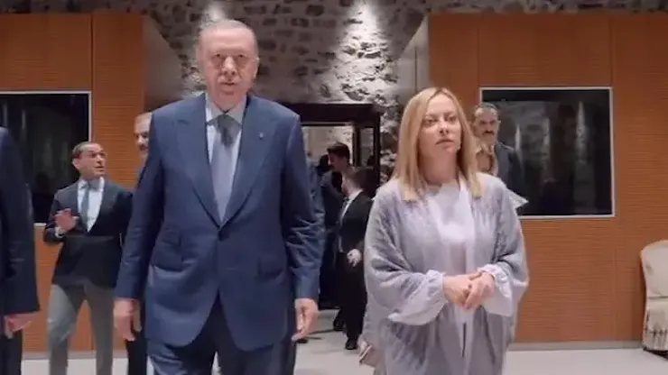 Meloni a Istanbul per trilaterale con Erdogan e Dbeiba - L'Unione Sarda.it Meloni a Istanbul per trilaterale con Erdogan e Dbeiba - L'Unione Sarda.it