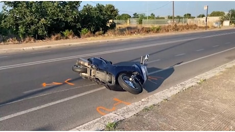 Giovane sullo scooter morto a Bari, c’è un fermo: un presunto pirata della strada incastrato dalle videocamere