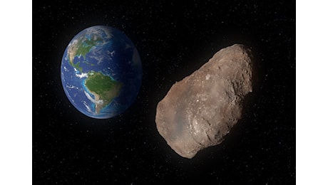 Sabato un asteroide grande come il Titanic passerà vicinissimo alla Terra: all'ESA si sono presi un bello spavento