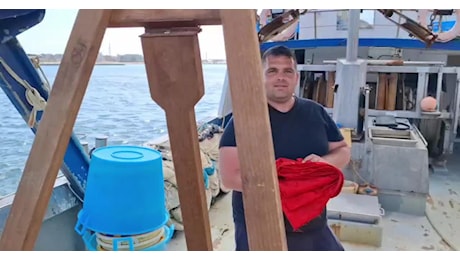 San Nicola, «Un'emozione grandissima trasportare il quadro del Santo per mare»