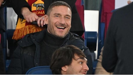 Parla Totti: Mi manca il calcio, ma nessuno mi ha chiamato. Le bandiere sono ingombranti