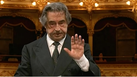 Rosso come l’animo umano, il teatro Regio presenta la stagione 2025-2026