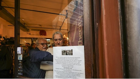 Il caso della Taverna Santa Chiara a Napoli: ristoranti, non camere dell'eco