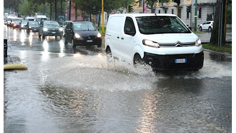 Pioggia a Milano: soglia di attenzione per il Seveso, Protezione Civile in allerta