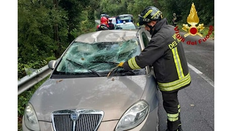 Maltempo in Umbria, allagamenti e smottamenti: colpito il Ternano