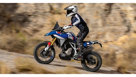 Eicma 2024, Bmw punta sull’off road con la Concept F 450 Gs