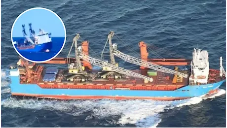 Esplosione in sala macchine, nave cargo russa affonda al largo della Spagna