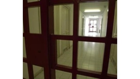 Suicidio nel carcere di Biella, è il 64esimo da inizio anno