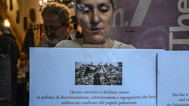 Taverna napoletana e tribalismo digitale: la polpetta avvelenata delle camere d’eco (di A. Bruscino) - HuffPost Italia Taverna napoletana e tribalismo digitale: la polpetta avvelenata delle camere d’eco (di A. Bruscino) - HuffPost Italia