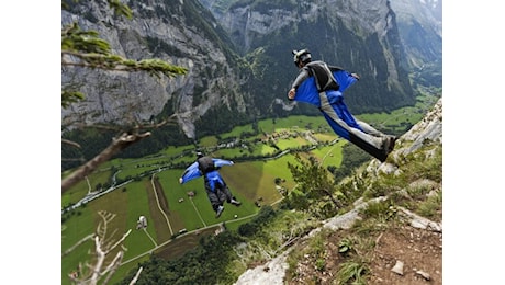 Si lancia dal Piz da Lech, morto base jumper bresciano