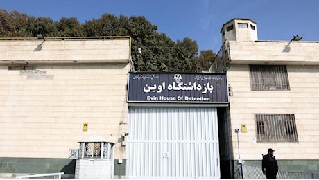 Il carcere di Evin, simbolo della repressione politica in Iran dove è detenuta Cecilia Sala