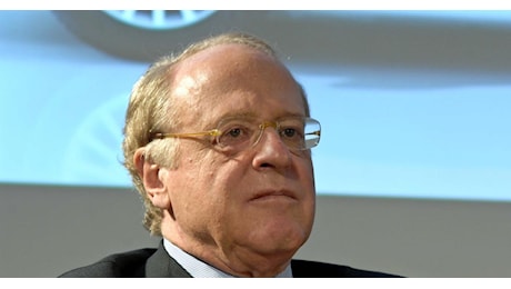 Inchiesta dati rubati, chi sono gli spiati da Paolo Scaroni del Milan a Gorno Tempini di CdP, da Alex Britti a Letizia Moratti