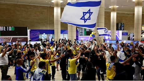 Chi sono gli ultras del Maccabi Tel Aviv: razzisti e vicini alla destra israeliana