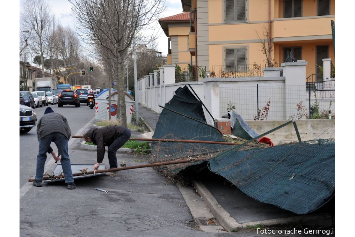 Forti raffiche di vento in arrivo e scatta l'allerta: codice giallo a Firenze e nel fiorentino