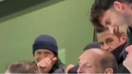 Allegri in tribuna per Tottenham-Roma. Videochiamata con Pogba: Ciao Paul