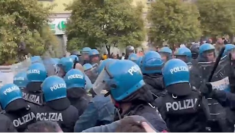 Corteo pro Pal a Milano, cariche e scontri