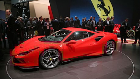 Ferrari chiude il primo trimestre 2025 con utili record, ma i dazi statunitensi preoccupano Ferrari chiude il primo trimestre 2025 con utili record, ma i dazi statunitensi preoccupano