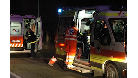 Incidente in viale Fulvio Testi, auto contro il guard-rail: morta una ragazza