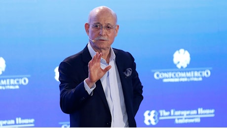Rifkin: “È una previsione sbagliata l’economia di gas e petrolio grazie alle rinnovabili è finita”