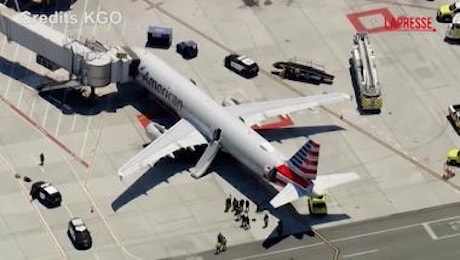 Usa, fumo da portatile: evacuato volo a San Francisco