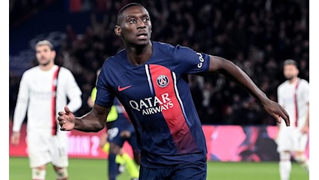 Kolo Muani Juve, il PSG apre al prestito ma c’è un altro ostacolo. Un aspetto non convince del tutto: svelata la situazione