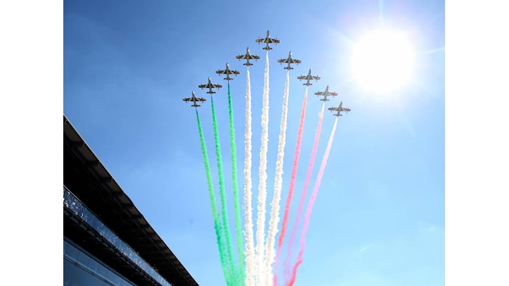 Pantelleria, Frecce Tricolori si schiantano in volo: salvi i piloti - GiornaleSM Pantelleria, Frecce Tricolori si schiantano in volo: salvi i piloti - GiornaleSM