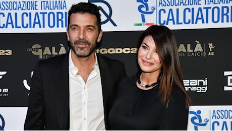 Chi veste Ilaria D’Amico e Gigi Buffon per il matrimonio: i brand che firmano gli abiti