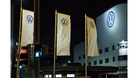 Volkswagen, intesa con Ig Metall: via al piano di riduzione costi senza licenziamenti