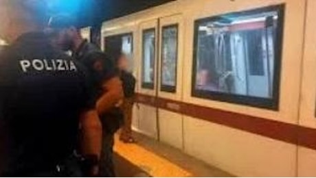 Ragazzo di 14 anni accoltellato in metro, fermato un senza fissa dimora