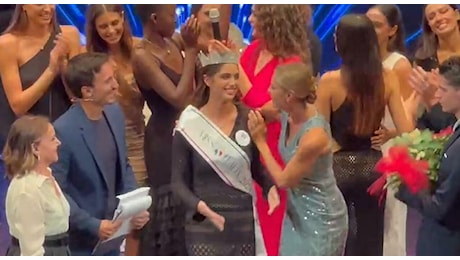 Ofelia Passaponti Miss Italia 2024. Vittoria Latini è Miss Social