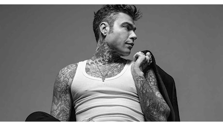 Fedez e il suo freestyle senza freni, il rapper non le manda a dire